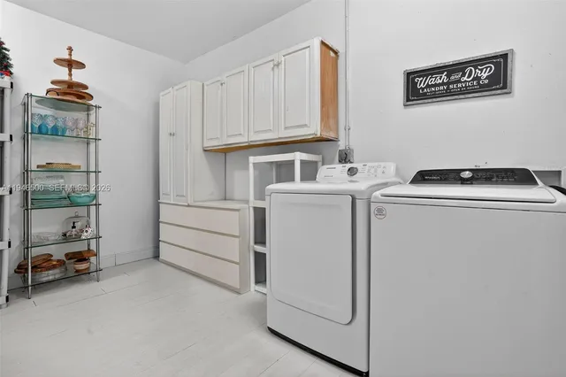 a view of a house with swimming pool