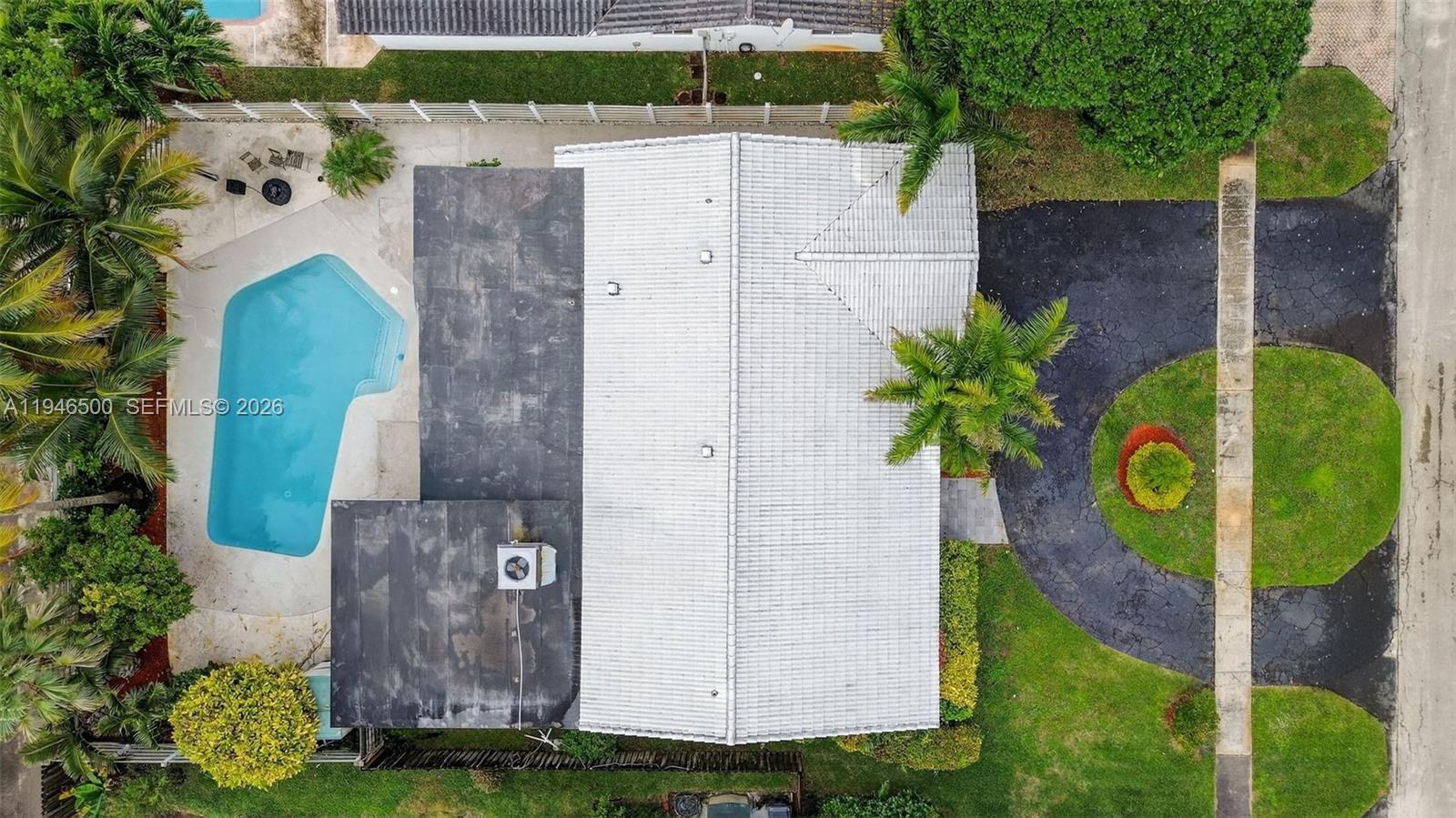 4710 Grant Street Hollywood, FL 33021 - Photo 49 of 56 an aerial view of a backyard
