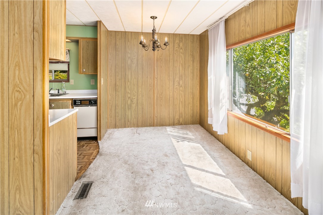 18902 128th Place Northeast Bothell, WA 98011 - Photo 7 of 15
