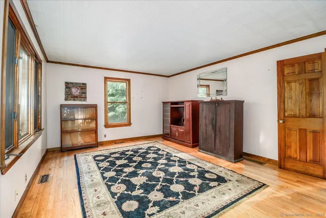 $975,000 | 16 Farrell Road, Newtown, CT 06470