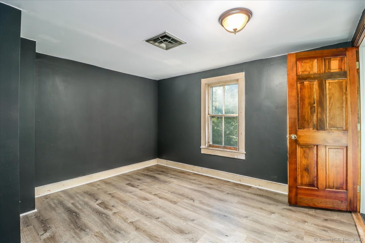 16 Farrell Road Newtown, CT 06470 - Photo 29 of 38