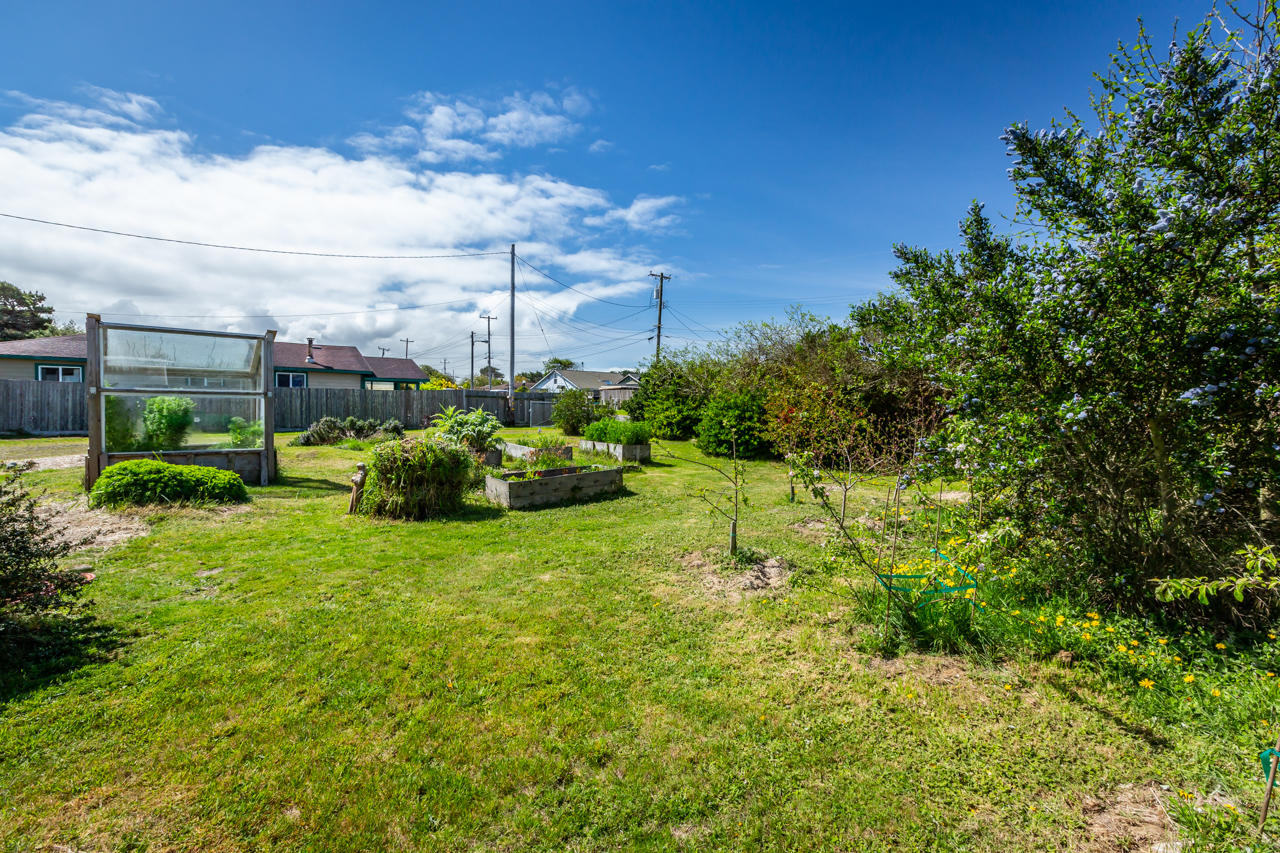 1952 Locke Street Arcata, CA 95521 - Photo 48 of 84
