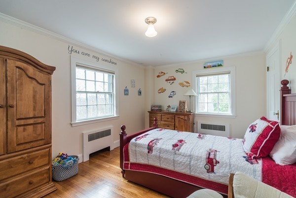 41 Old Orchard Road Newton, MA 02467 - Photo 10 of 17 Gallery Image 10
