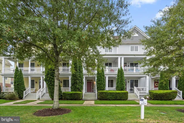 $575,000 | 11446 West Sand Cove Road, Selbyville, DE 19975