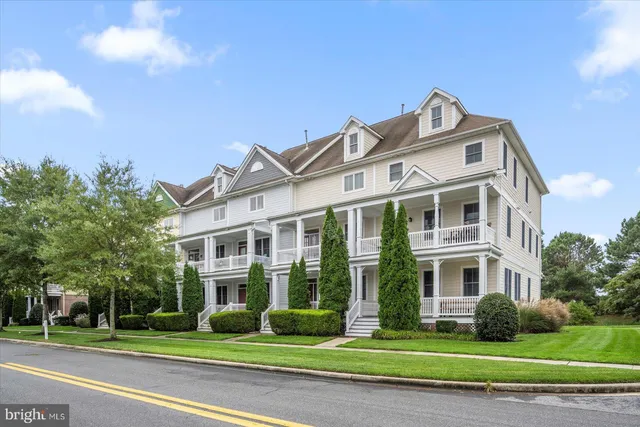 $575,000 | 11446 West Sand Cove Road, Selbyville, DE 19975