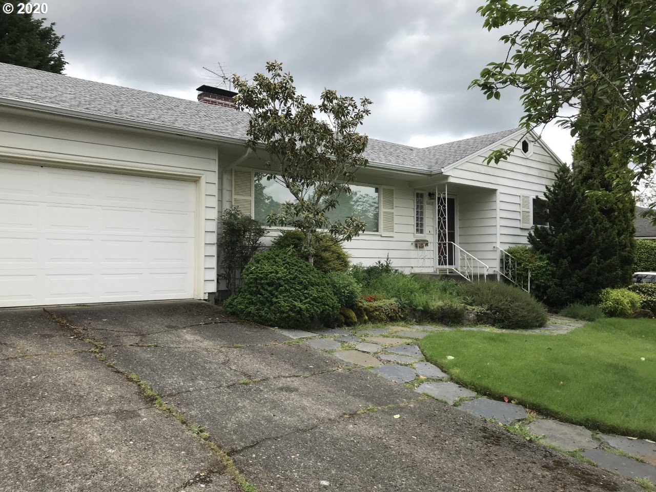 6465 Southwest Loop Drive Portland, OR 97221 - Photo 1 of 1 Gallery Image 1