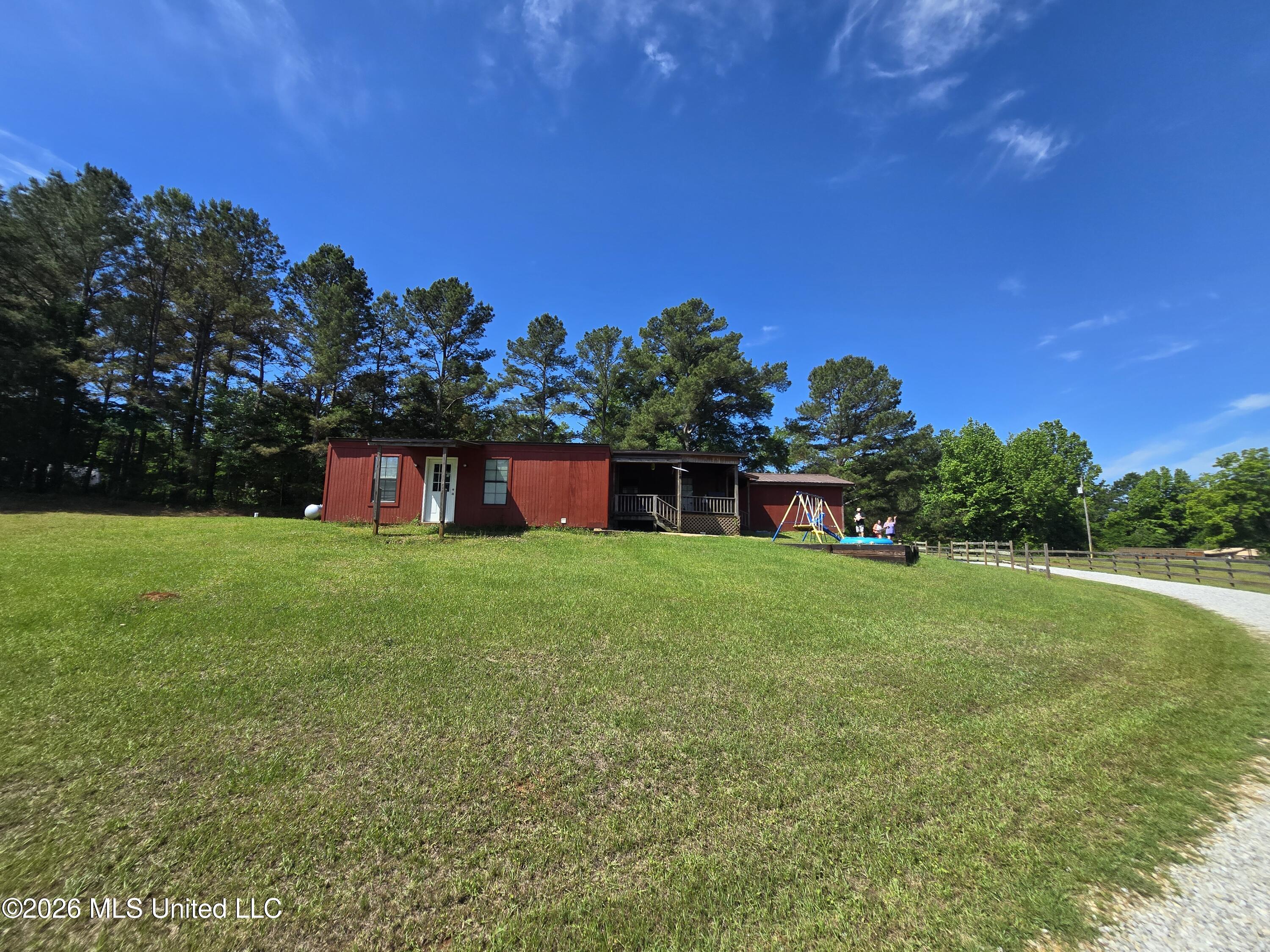 1393 Garrison Road Decatur, MS 39327 - Photo 4 of 24 09_20260504_103424