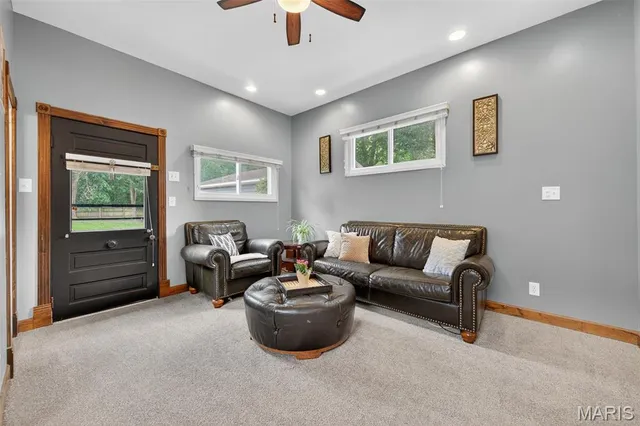 $385,000 | 2010 Blendon Place, St. Louis, MO 63143