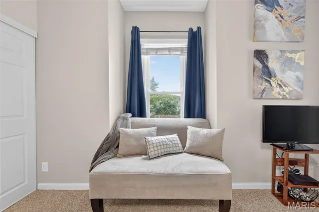 $385,000 | 2010 Blendon Place, St. Louis, MO 63143