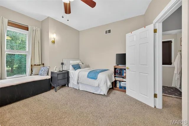 $385,000 | 2010 Blendon Place, St. Louis, MO 63143