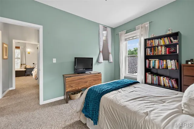 $385,000 | 2010 Blendon Place, St. Louis, MO 63143