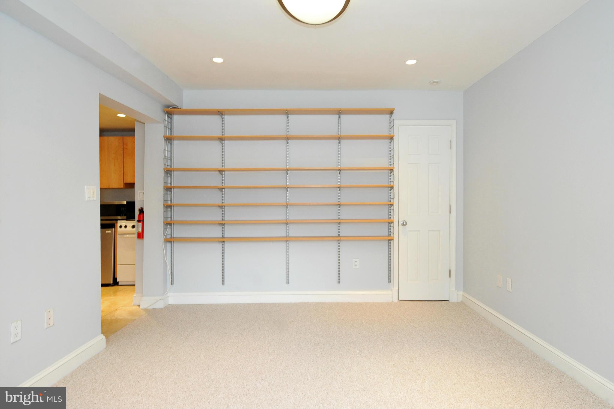 2124 Tunlaw Road Northwest Washington, DC 20007 - Photo 16 of 21 Interior (General)