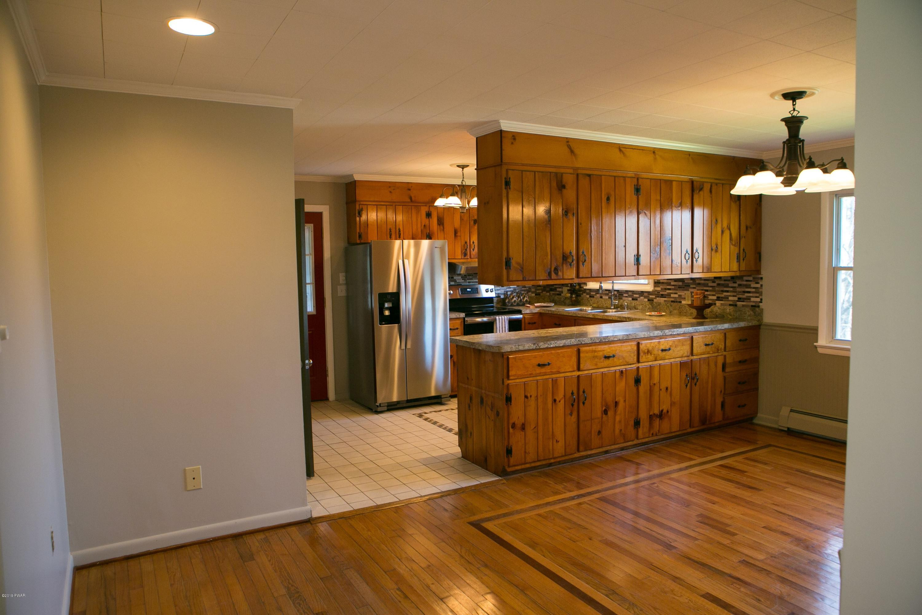 1157 Miller Road Lake Ariel, PA 18436 - Photo 21 of 36