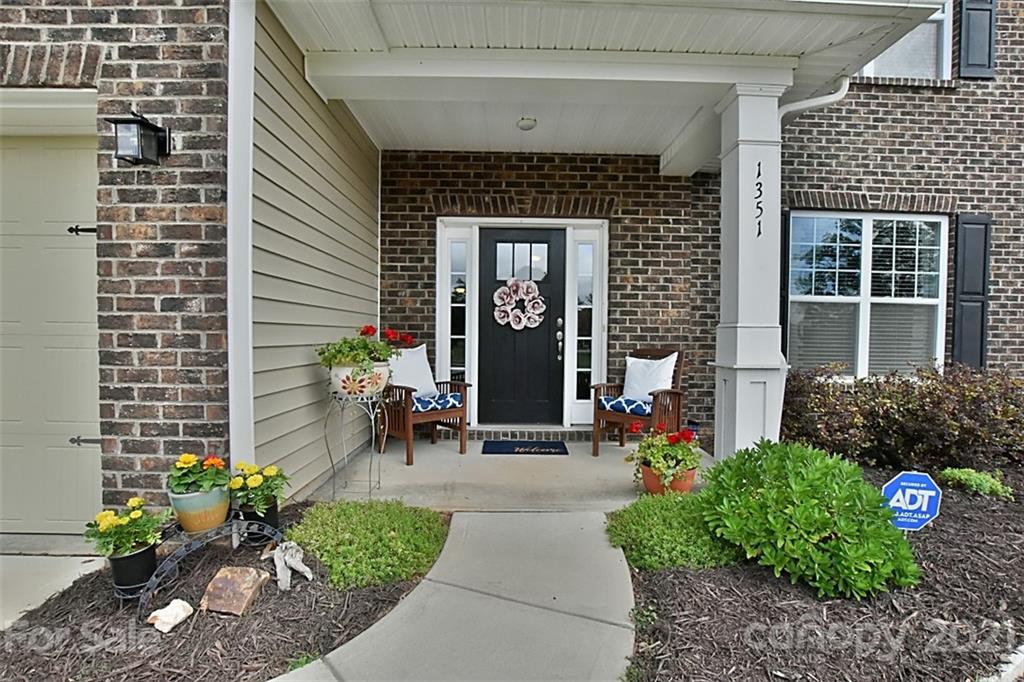 1351 Tupelo Road Clover, SC 29710 - Photo 2 of 35 Gallery Image 2