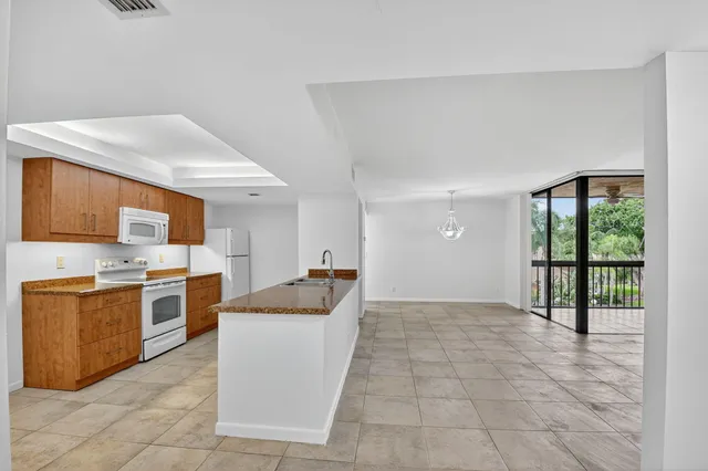 a view of an entryway