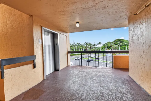 $2,400 | 2255 Lindell Boulevard, Unit 4305, Delray Beach, FL 33444