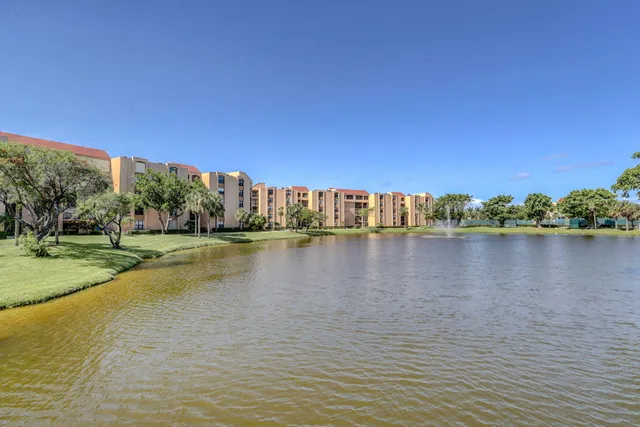 $2,400 | 2255 Lindell Boulevard, Unit 4305, Delray Beach, FL 33444