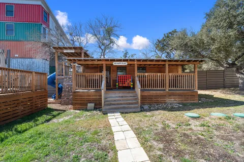 $1,325,000 | 2903 Oak Ridge Drive, Spicewood, TX 78669