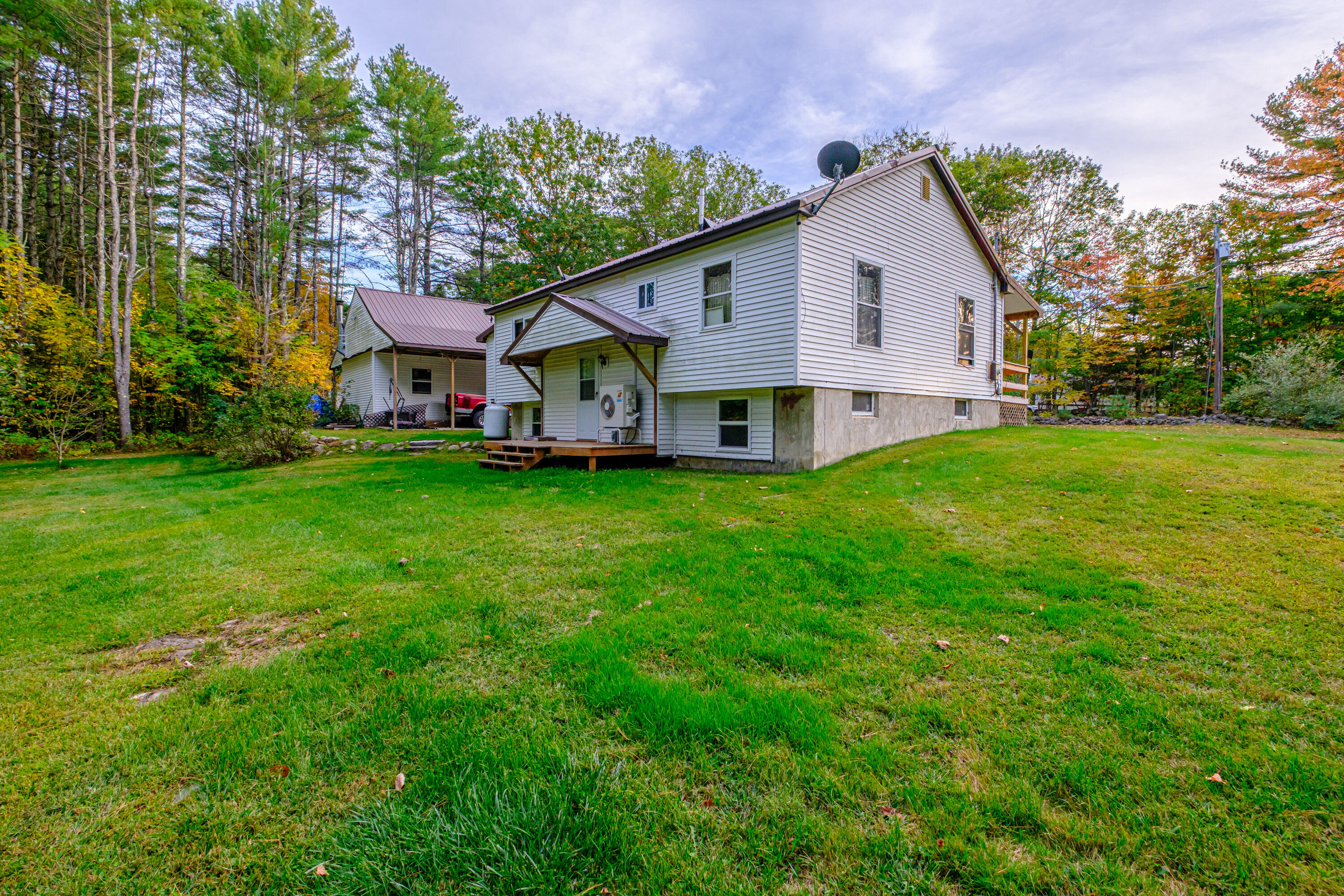 29 Dillon Road Harrison, ME 04040 - Photo 2 of 32 20250929gp-61045