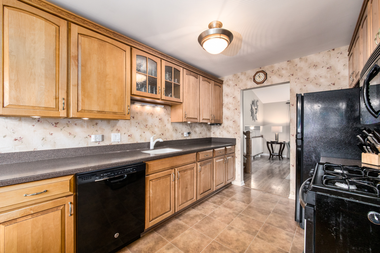 2031 Birch Street Park Ridge, IL 60068 - Photo 6 of 36