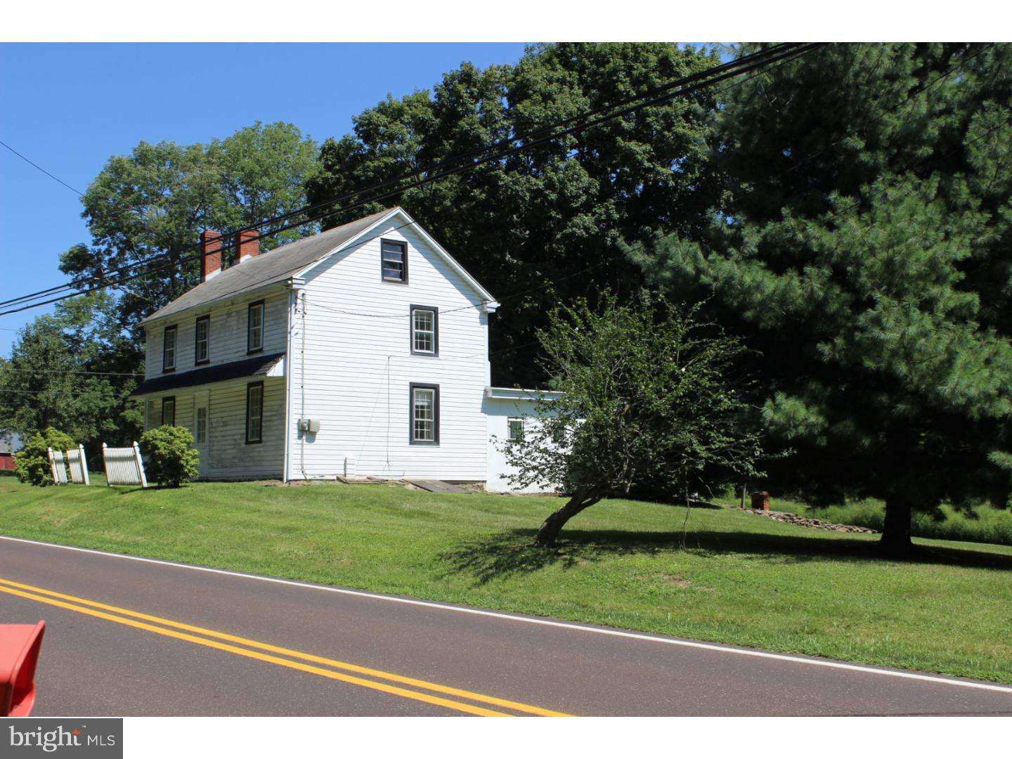 713 Dublin Road Perkasie, PA 18944 - Photo 4 of 22