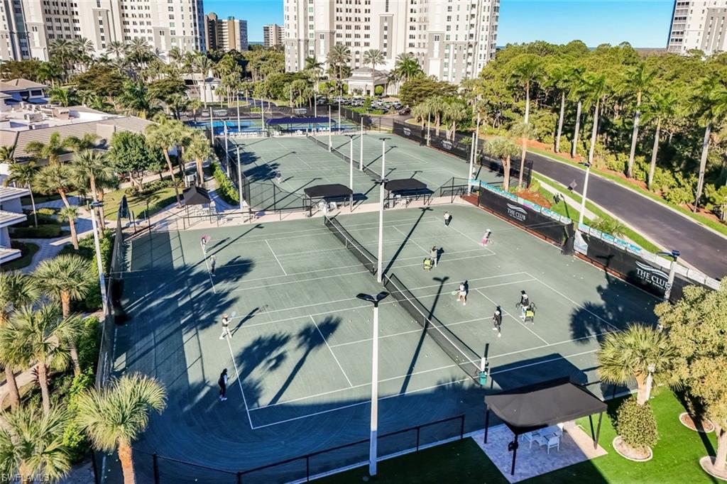 325 Dunes Boulevard, Unit 604 Naples, FL 34110 - Photo 37 of 41 a view of a city