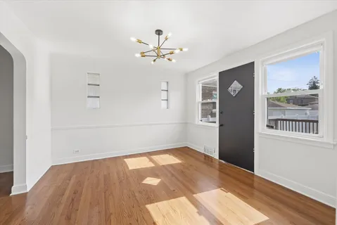 $250,000 | 10141 South Rhodes Avenue, Chicago, IL 60628