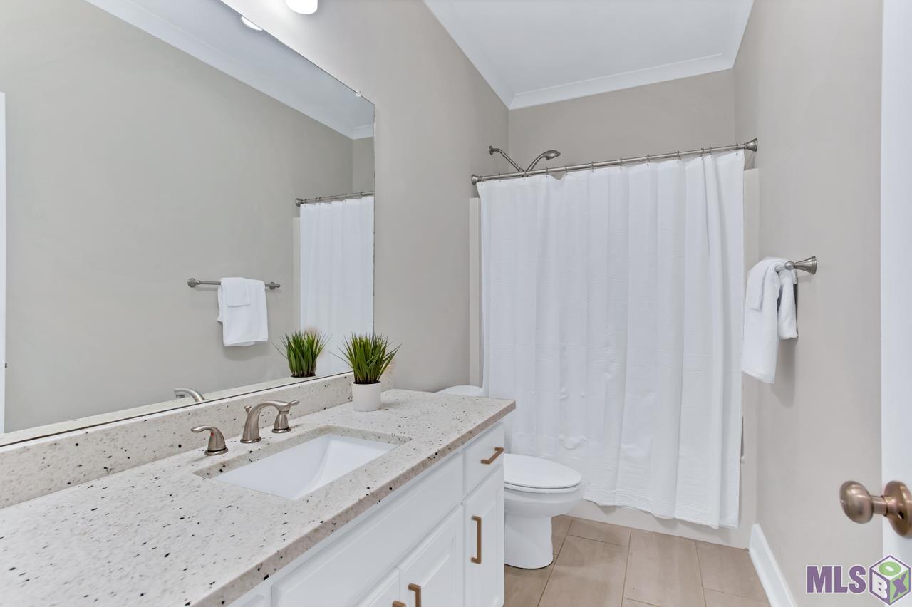 10209 Grayton Drive Baton Rouge, LA 70818 - Photo 10 of 13 Gallery Image 10
