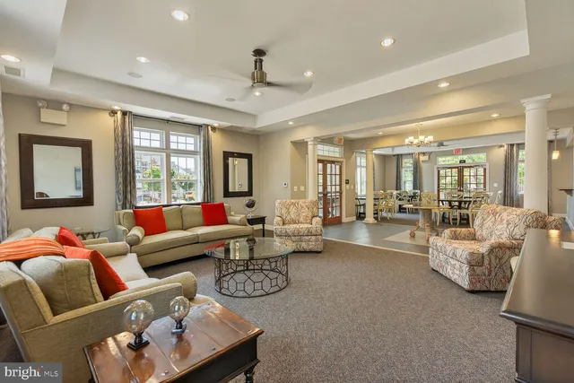 $421,000 | 9202 Charleston Drive, Unit 307, Manassas, VA 20110