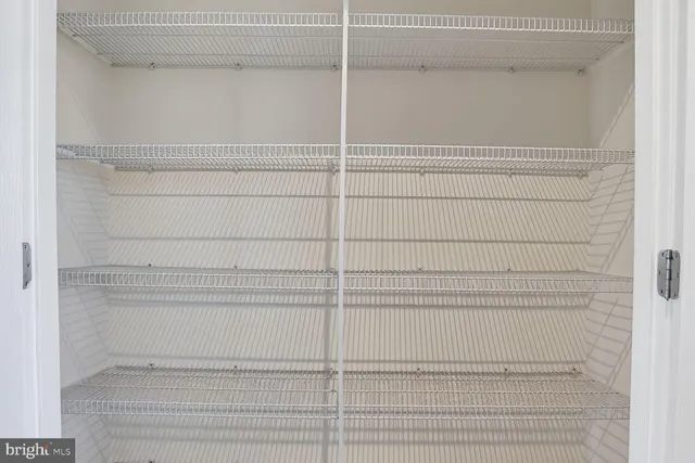 $425,000 | 9202 Charleston Drive, Unit 307, Manassas, VA 20110