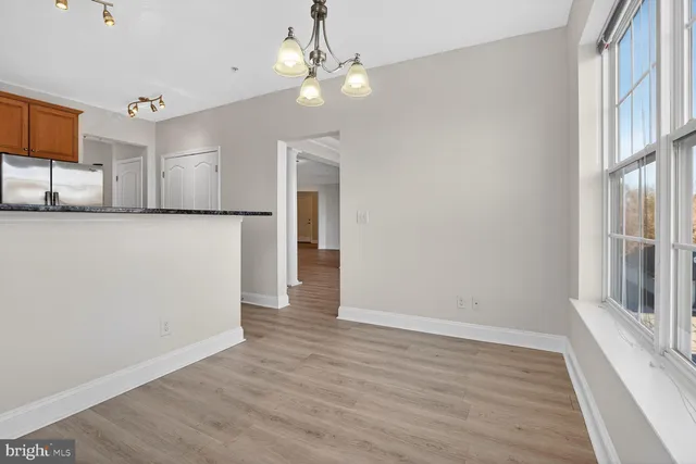 $425,000 | 9202 Charleston Drive, Unit 307, Manassas, VA 20110