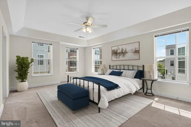 $421,000 | 9202 Charleston Drive, Unit 307, Manassas, VA 20110