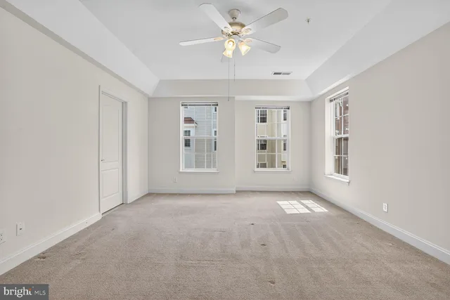 $421,000 | 9202 Charleston Drive, Unit 307, Manassas, VA 20110