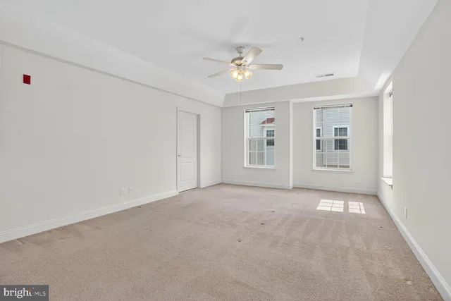 $421,000 | 9202 Charleston Drive, Unit 307, Manassas, VA 20110