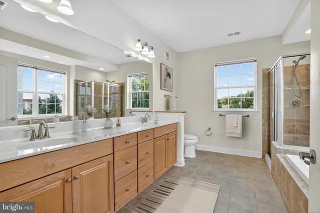 $421,000 | 9202 Charleston Drive, Unit 307, Manassas, VA 20110