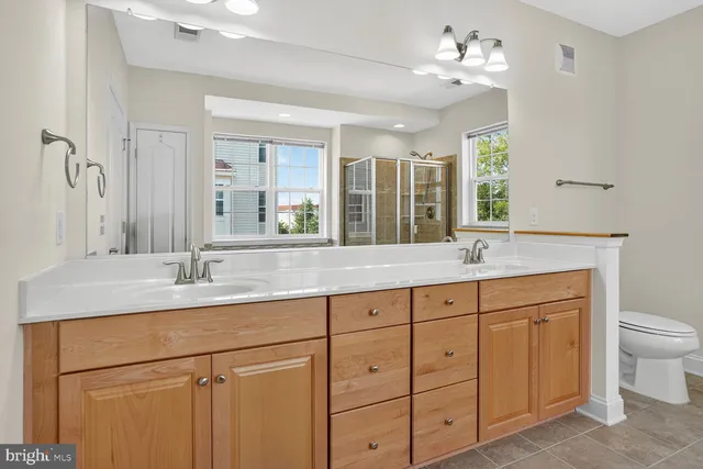 $421,000 | 9202 Charleston Drive, Unit 307, Manassas, VA 20110