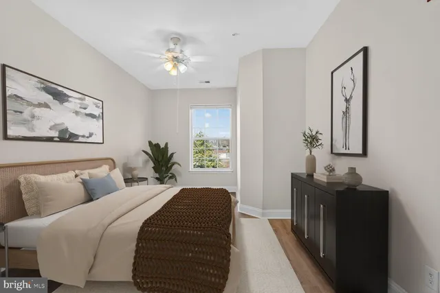 $425,000 | 9202 Charleston Drive, Unit 307, Manassas, VA 20110