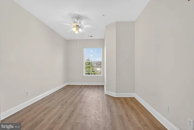 $425,000 | 9202 Charleston Drive, Unit 307, Manassas, VA 20110