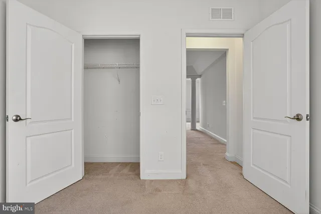 $421,000 | 9202 Charleston Drive, Unit 307, Manassas, VA 20110