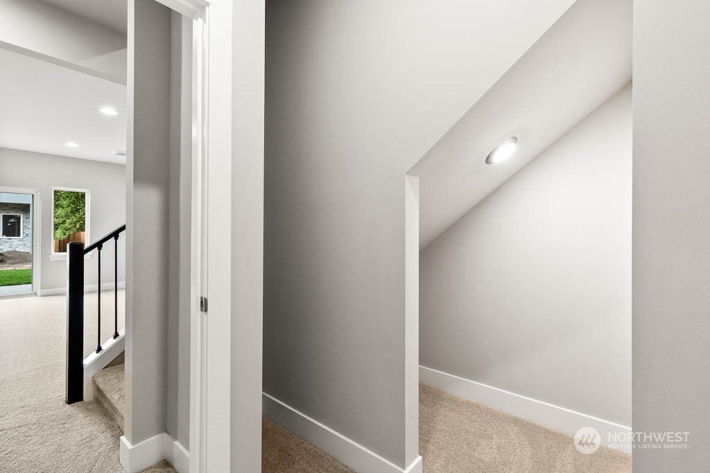 21423 Royal Anne Road, Unit RM1 Bothell, WA 98021 - Photo 19 of 26 a view of a hallway with interior of the house