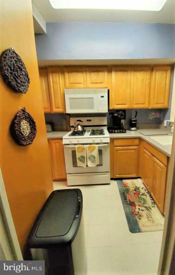 3334 Gunston Road Alexandria, VA 22302 - Photo 11 of 28