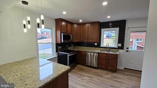 $445,000 | 6719 Kipling Parkway, District Heights, MD 20747