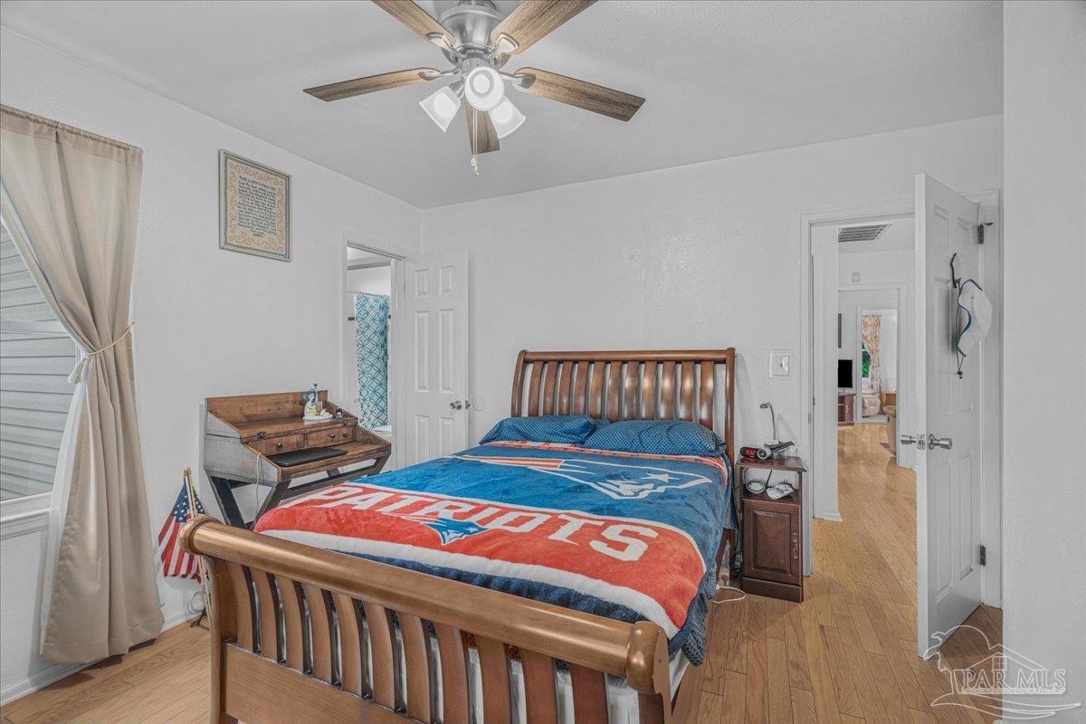 422 Gibbs Road Pensacola, FL 32507 - Photo 23 of 36