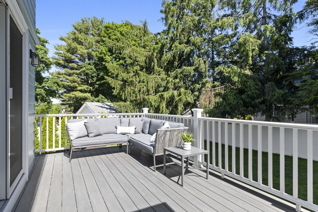 10 Bonad Road Winchester, MA 01890 - Photo 32 of 39