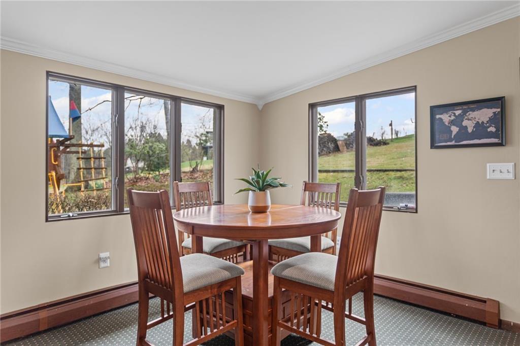 637 Ravencrest Road Pittsburgh, PA 15215 - Photo 15 of 41 view out to the backyard from the family room.