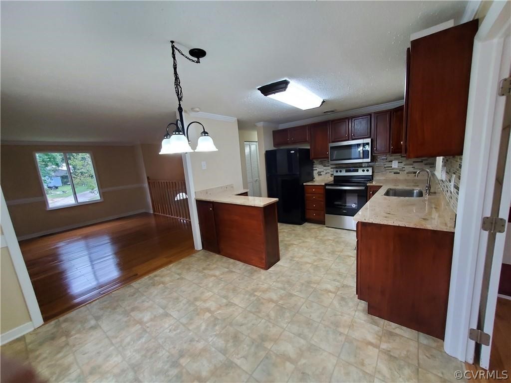 4907 Packard Road Glen Allen, VA 23060 - Photo 8 of 26 Gallery Image 8