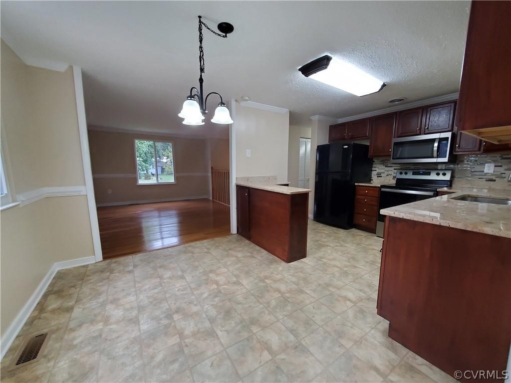 4907 Packard Road Glen Allen, VA 23060 - Photo 10 of 26 Gallery Image 10