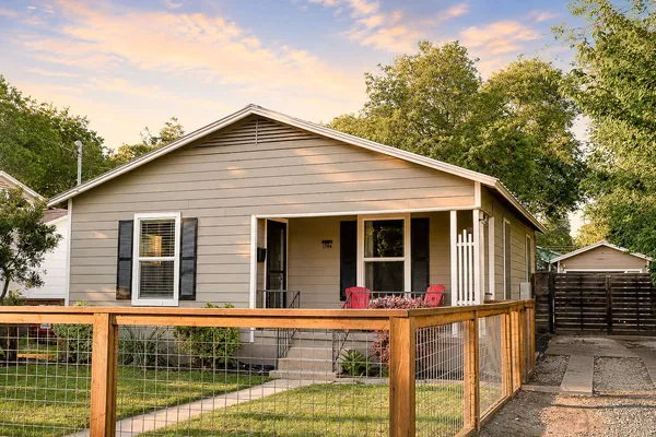 $498,000 | 1504 Ullrich Avenue, Austin, TX 78756
