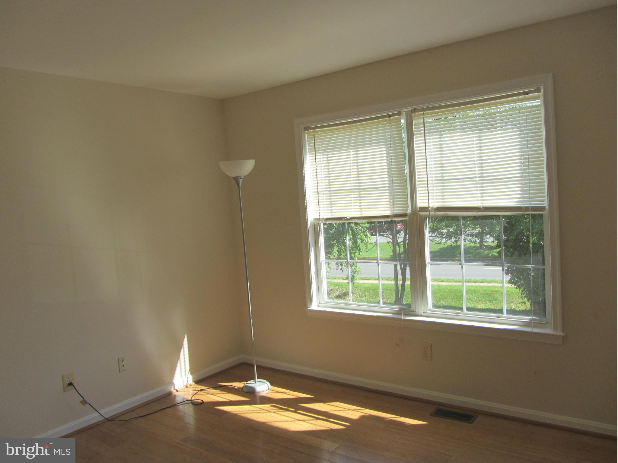672 Broadview Avenue Warrenton, VA 20186 - Photo 18 of 29 Bedroom