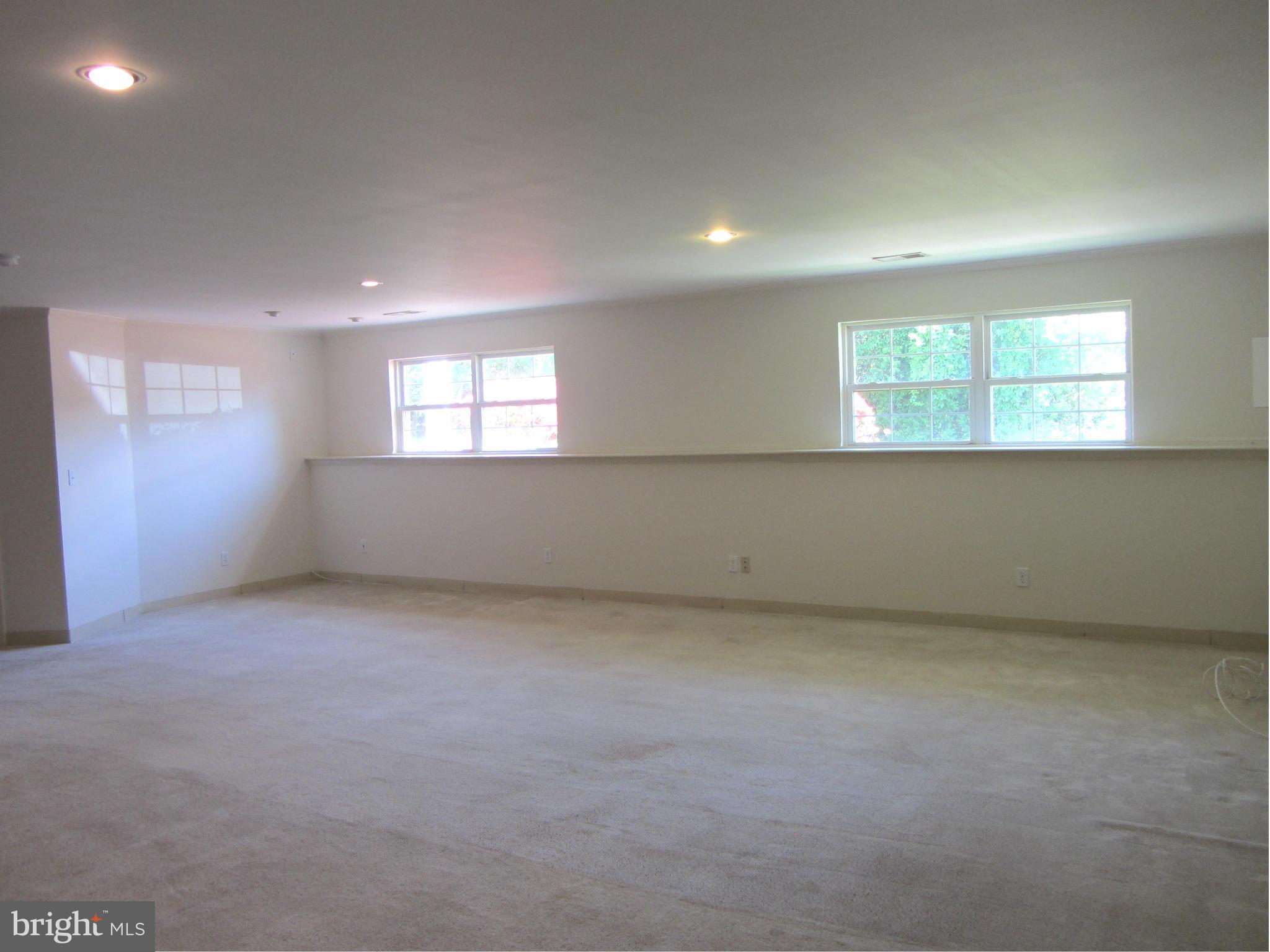 672 Broadview Avenue Warrenton, VA 20186 - Photo 22 of 29 Basement